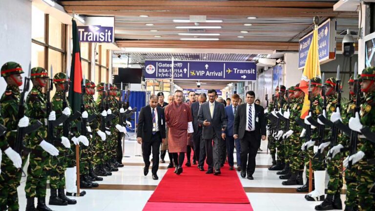 tobgay-touhid-241125-01-1763957611