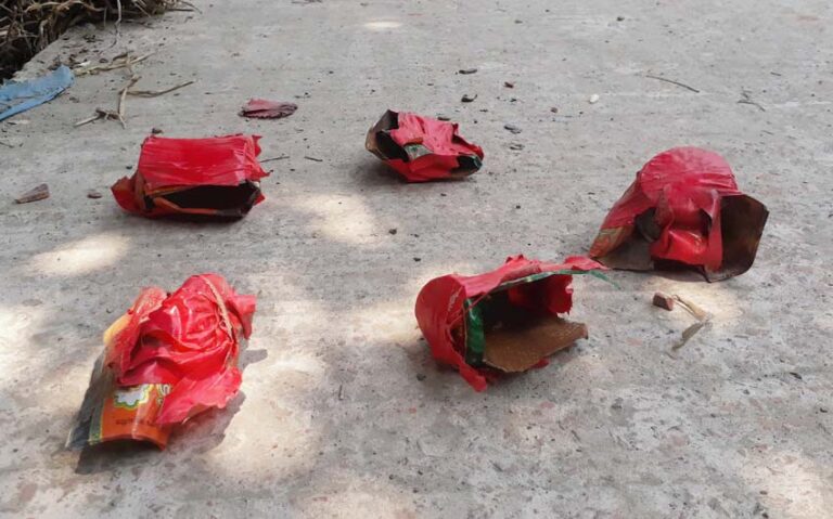 রাজধানীর বিভিন্ন স্থানে ধারাবাহিক ককটেল বিস্ফোরণ