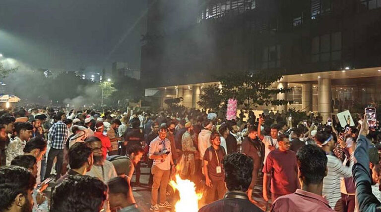 693581e97fd2c1765114345