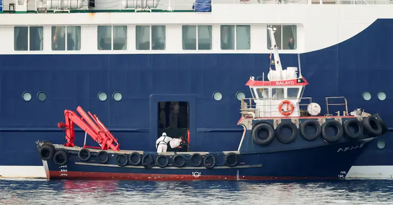 MV Hondius at the port of Granadilla de Abona after being affected by a hantavirus outbreak in Tenerife-768x402
