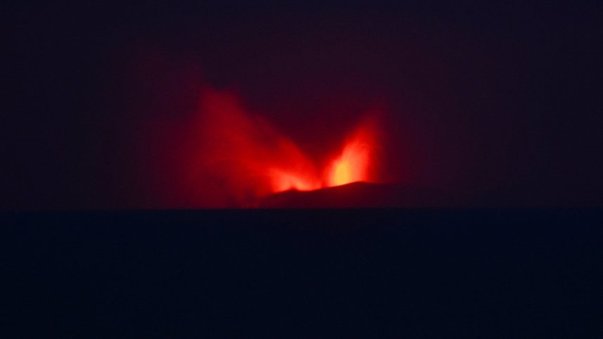2026-09-05T165702Z_69860787_RC24DNAYB9K1_RTRMADP_3_INDONESIA-VOLCANO
