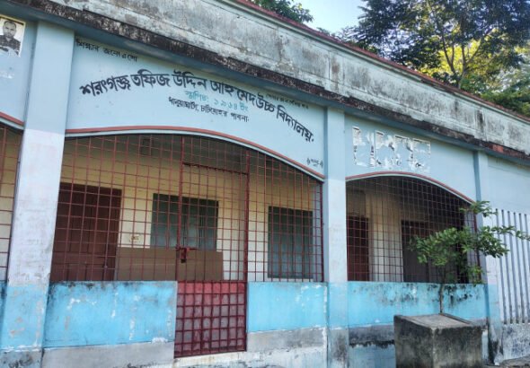 pabna-phopto-laptop-stolen-2-1789302773
